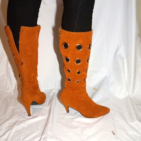 Color: Brownish swayed Size:8 ½ - Picture 6 of 6